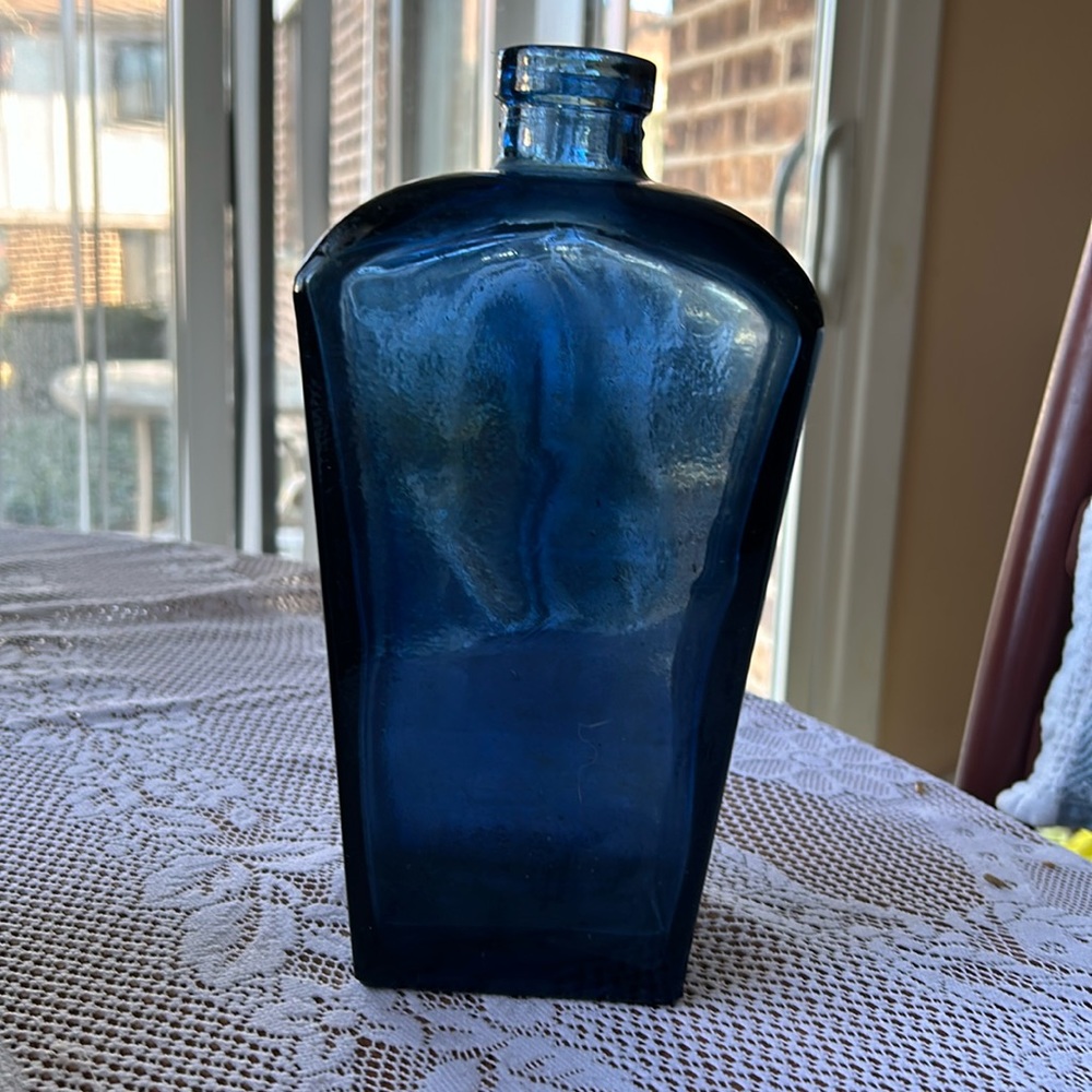 Beautiful vintage cobalt  blue bottle